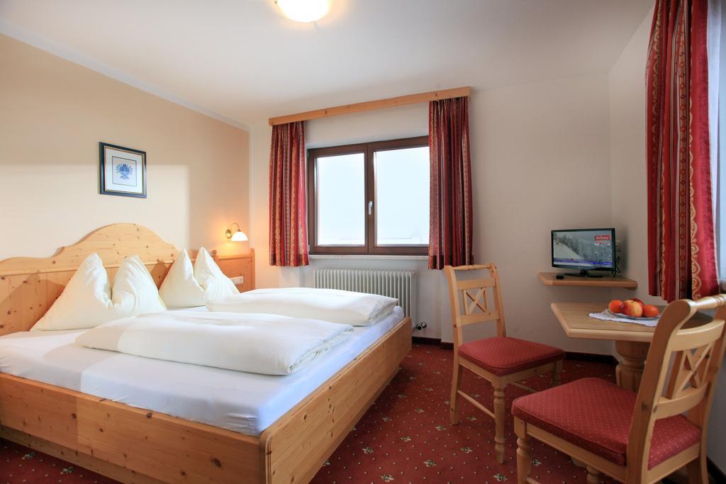 Fruehstueckspension Samerhof Westendorf Cameră foto